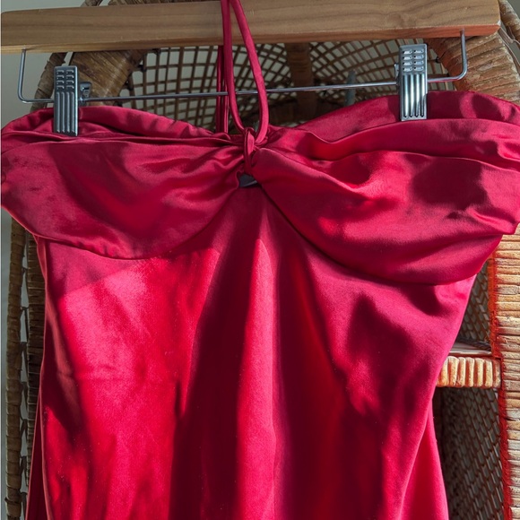 Selfie Leslie Vibrant Red Midi Dress - Picture 2 of 4